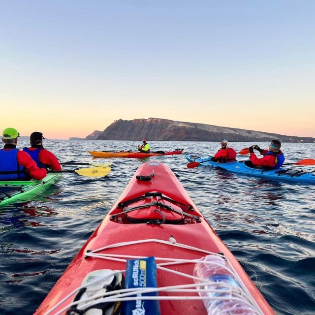 Santorini: South Sea Kayaking Tour with Sea Caves and Picnic - Paddling on the way back: what effort level to plan for