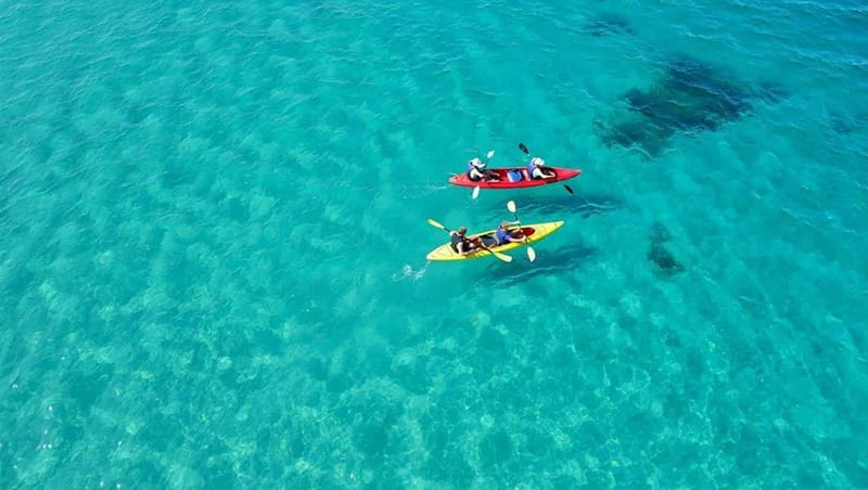 SCALA DEI TURCHI KAYAK TOUR & SNORKELING: Avventura in mare - The middle paddle and the longer 30-minute cove pause