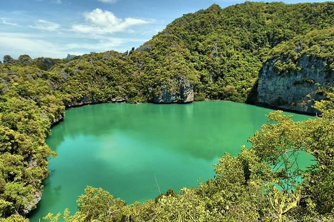 Sea Kayaking at Ang Thong National Marine Park from Koh Samui - Emerald Lake (Talay Nai) and the “green lagoon” feel