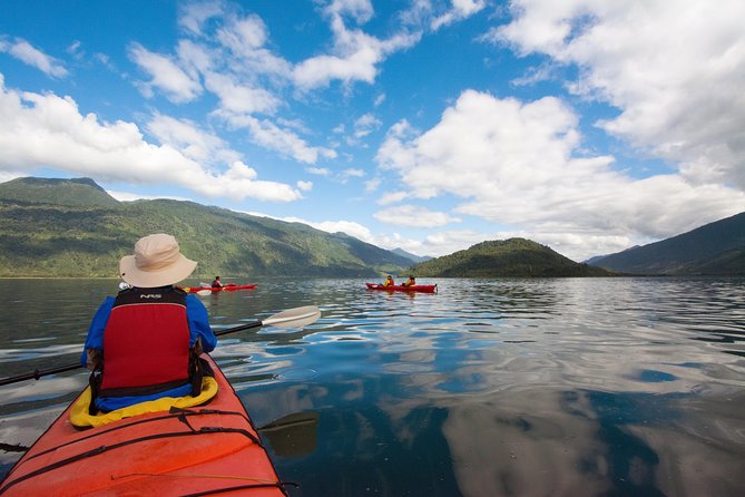 Sea Kayaking the first fjord of Patagonia - No experience needed: how the briefing sets you up for success