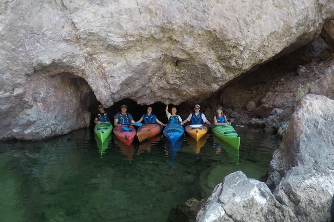 Self-Drive Emerald Cave Kayak Tour: Guided Willow Beach Paddle - Packing Like A Pro: What To Bring And Wear For Heat And Water