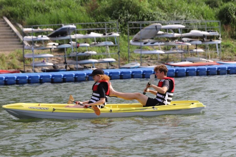 Seoul: Stand Up Paddle Board (SUP) & Kayak in Han River - Paddling at sunset: the views and the actual experience