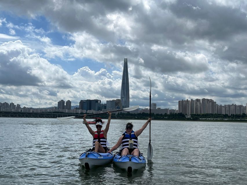 Seoul: Stand Up Paddle Board (SUP) & Kayak in Han River - Price and value: what $31 buys you for 2 hours
