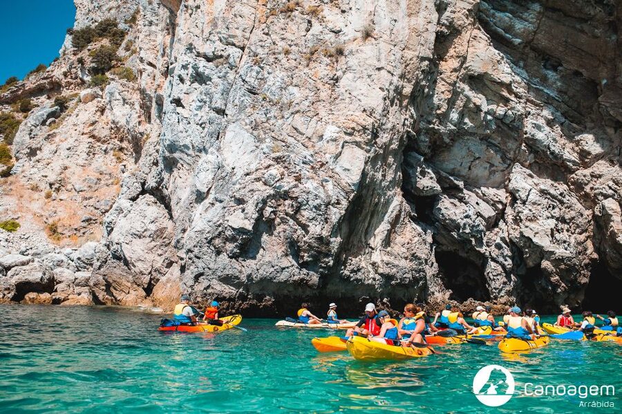 Sesimbra: Arrábida Natural Park Guided Kayaking Tour - The beach break: why the pastry stop actually works