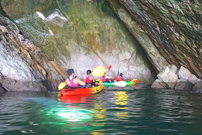 Sesimbra Discovery by Kayak - Ribeira do Cavalo Beach: The Best Kind of Mid-Paddle Pause