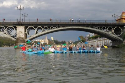 Sevilla 2 Hour Kayaking Tour on the Guadalquivir River - Meeting at Club Deportivo RemoSevilla: Arrive Early and Sort Your Stuff