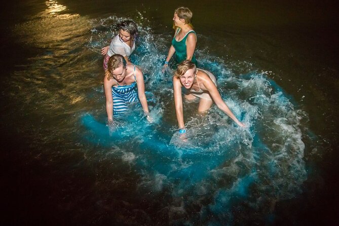 Shared Bioluminescence kayak tour in Holbox - Star talk isn’t just decoration