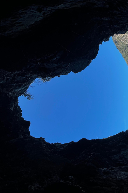 SHARK CAVE KAYAK TOUR - Key points to know before you go