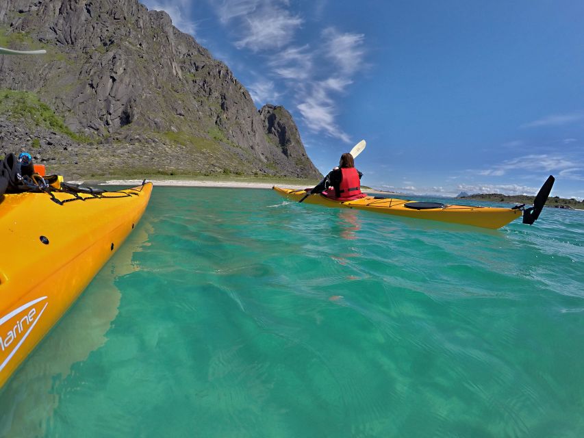 Skrova Island : 3hours Guided Kayak Tour - What to Pack (So You Don’t Get Miserable)