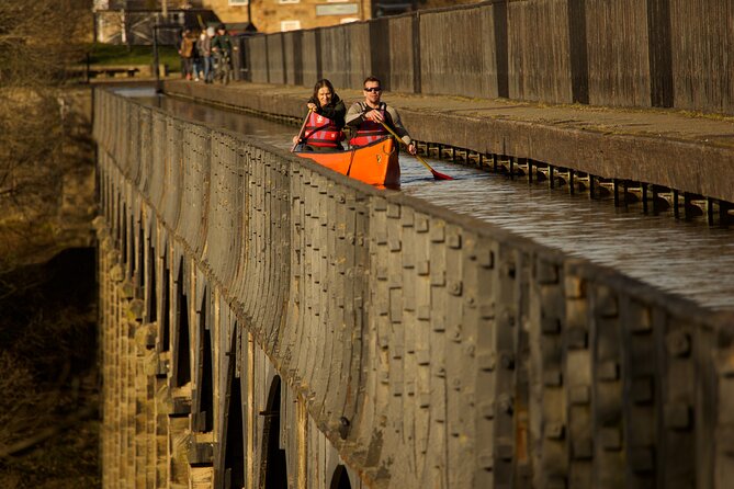 Small Group Pontcysyllte Aqueduct Canoe Trip - Stop-by-Stop: What Pontcysyllte Aqueduct Crossing Gives You
