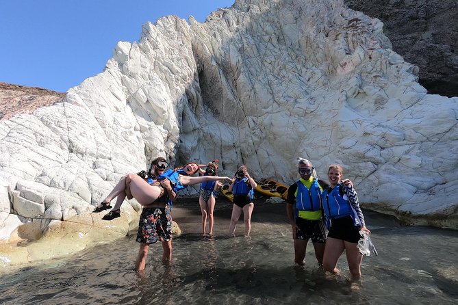 Small-Group Santorini Sea Caves Kayak Trip with Snorkeling & Picnic - Safety Setup and Gear That Actually Helps (Plus What You Still Must Bring)