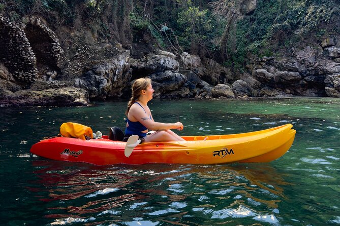 Small groups Kayak tour from Sorrento to Bagni Regina Giovanna - Safety + beginner-friendly guidance without hand-holding all day