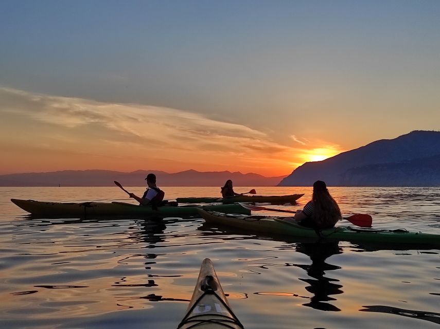 Sorrento: Premium Kayaking Experience with Swimming - Meeting at Marina Grande: where the 2-hour adventure begins