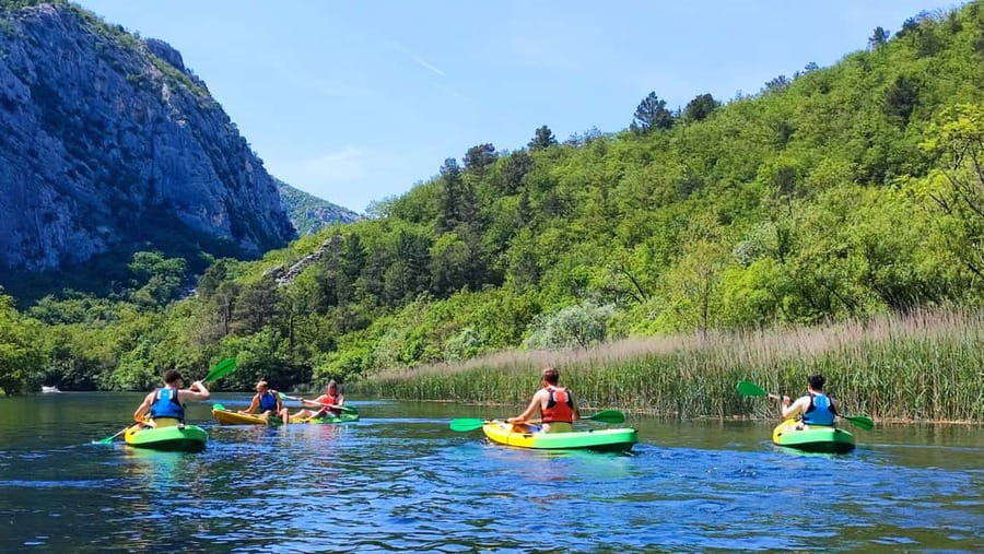 Split/Omiš - Guided River & Sea Kayaking + Snorkeling Tour - Omiš snorkeling stop: sandy beach time and a shipwreck swim that needs confidence