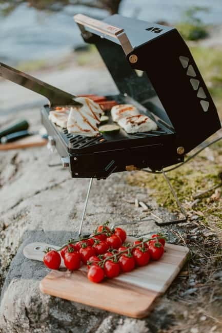 Stockholm: Archipelago Islands Kayak Tour and Outdoor Picnic - Price and logistics: what $154 buys you, and what to plan around