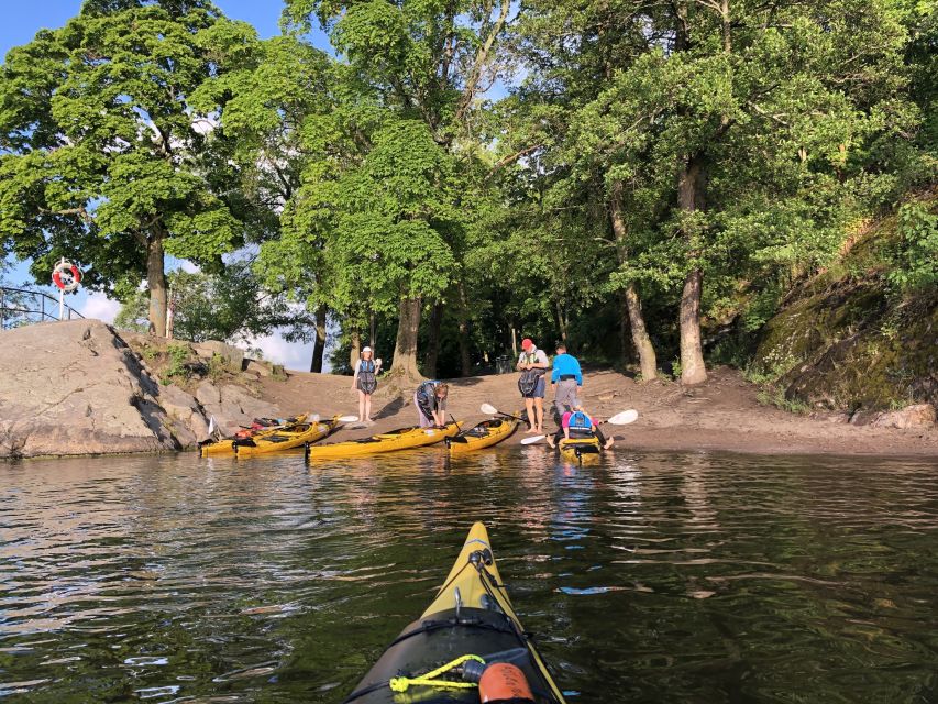 Stockholm: Self Guided Kayak Adventure - Kayaking Stockholm’s islands and bridges from Klara sjö