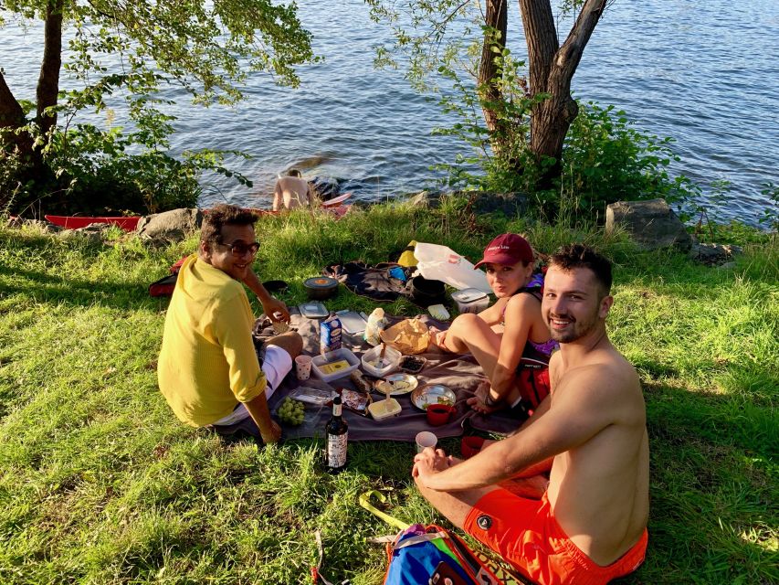 Stockholm: Sunset Kayak Tour in the City + Swedish Fika - Leg two: second paddle time and the best photo angles
