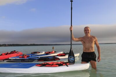 Sunrise Paddle Quest: Embrace the Dawn on Bacalar's Waters - The Yak Lake House start: coffee plus SUP basics (10 minutes that matter)