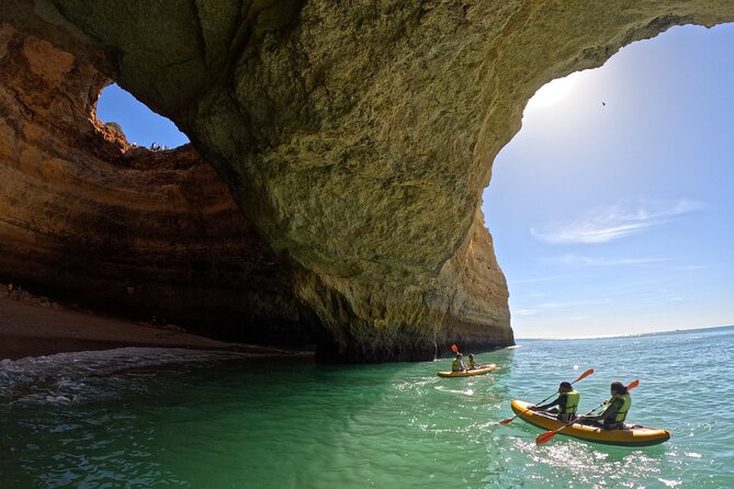 Sunrise Small Group Kayak Experience in BENAGIL Cave & 4K Photos - Leixão das Gaivotas and the smuggler tunnel blue eyes (if you have time)