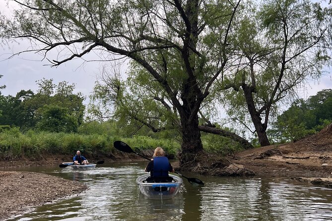 Sunset and Glow Guided Kayaking Tour Grapevine Lake - Tandem kayaks and “moderate fitness”: who this fits best