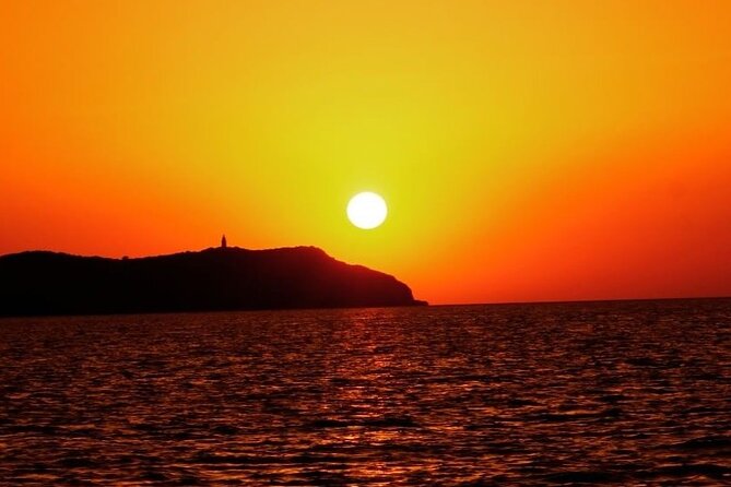 Sunset Beach Tour 3 HS all Inclusive ( Paddle boards , Kayaks & Snorkeling) - The Route: What Each Bay Stop Adds to the Trip