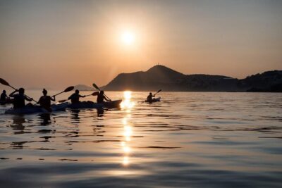 Sunset Sea Kayaking and Wine Dubrovnik - Getting in the kayak right: Solo vs shared paddling and safety pace