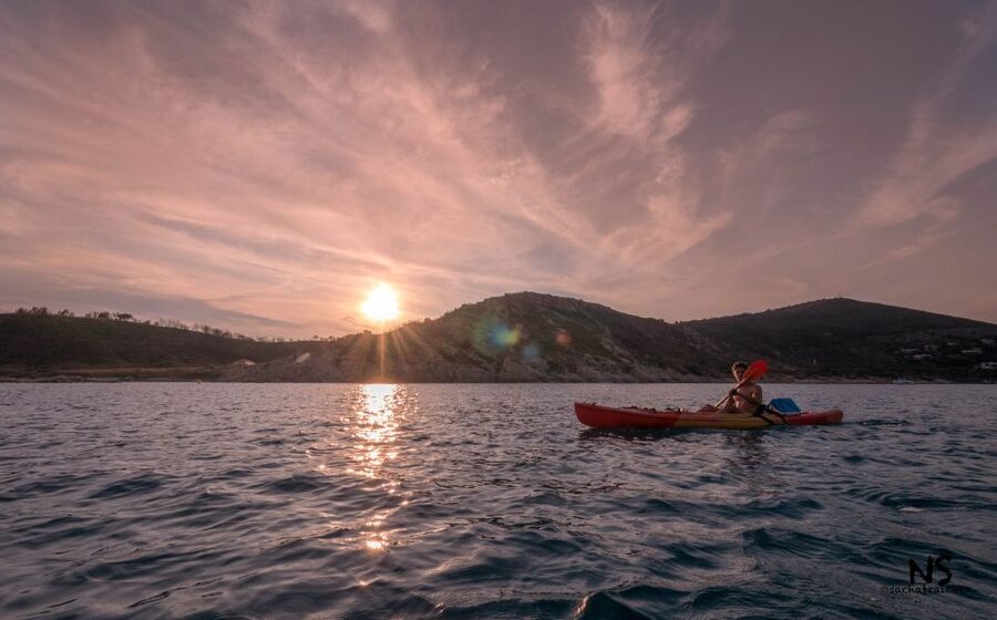 Sunset trip kayak tour in the gulf of Saint-Tropez - Price and logistics: is $82 for 2 hours worth it?