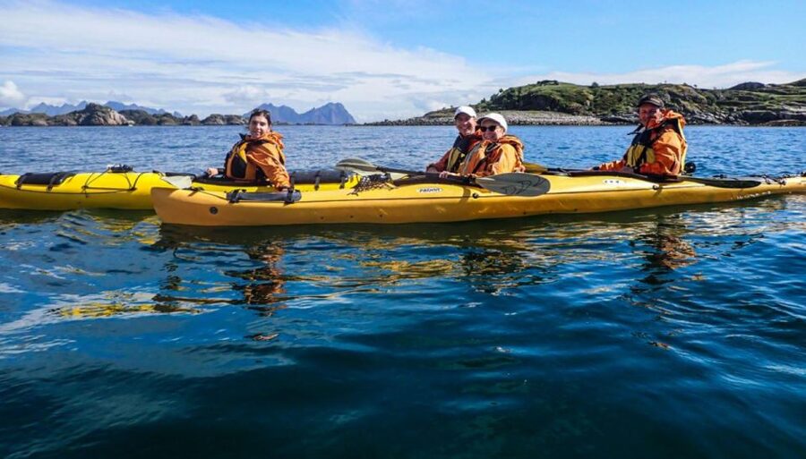 Svolvaer: Sea Kayaking Experience - Should You Book the Svolvær Sea Kayaking Experience?