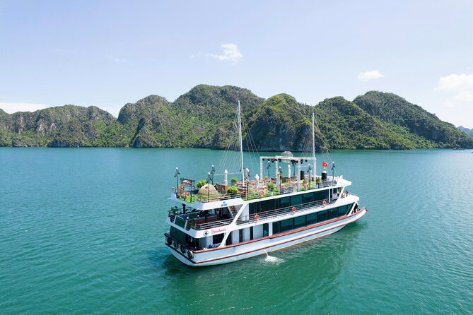 Sweetness Cruise Ha Long Bay: Caves, Kayaking, Swimming & Lunch - Key highlights at a glance