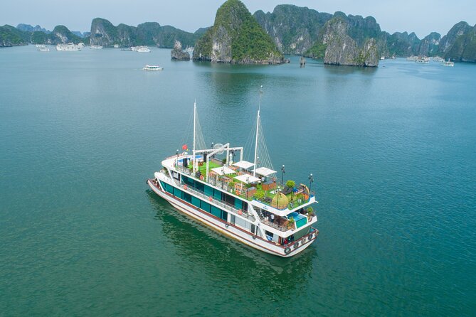 Sweetness Cruise Ha Long Bay: Caves, Kayaking, Swimming & Lunch - Sung Sot Cave: The 1-Hour Walk Through Sparkling Karst