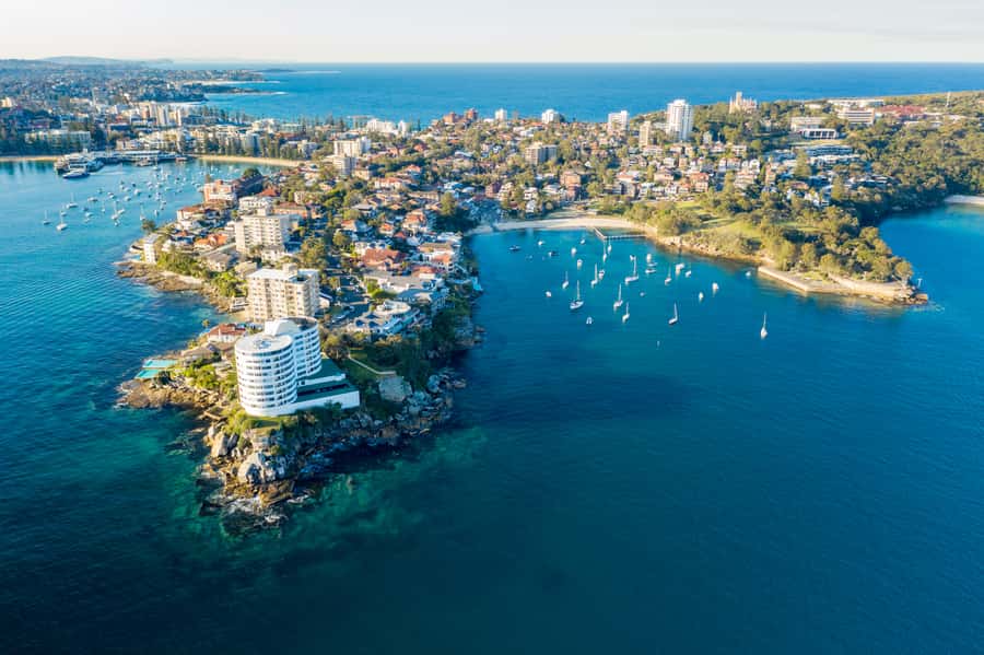 Sydney: Guided Kayak Tour of Manly Cove Beaches - Single vs Double Kayaks: Choose Stability or Speed