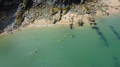 Tenby: Guided Kayaking Adventure - Meeting at 11 Castle Hl: the easiest start you can hope for