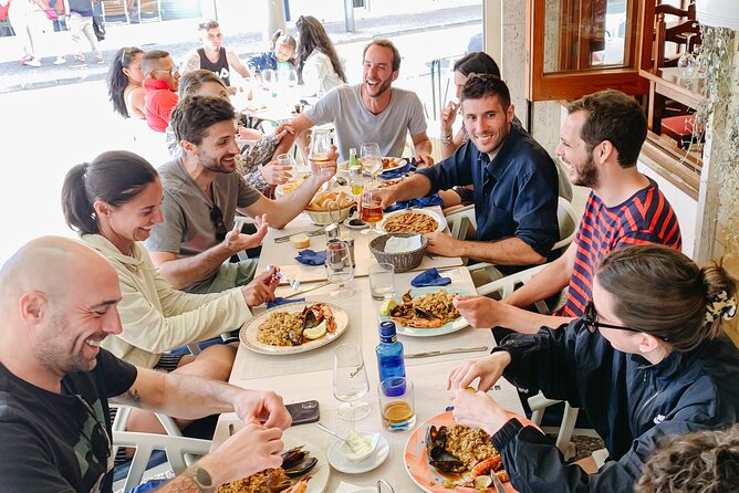 Tossa de Mar: Kayak & Snorkel Tour with Paella from Barcelona - Sea-view paella lunch: what’s included and why it’s good value