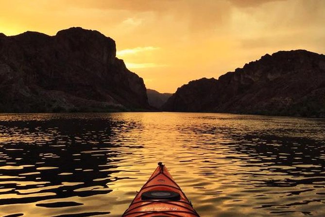 Twilight Black Canyon Kayak Tour with Bonfire Experience - Key highlights you’ll care about