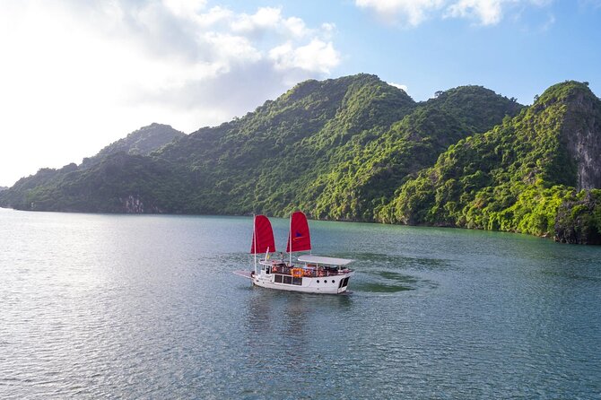 Unique Halong Private Day Cruise - Fishing Village, Kayak - From Hanoi to the bay in comfort, not stress