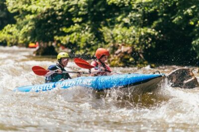 Vadu Crisului: Rafting or Kayaking trip on Crisul Repede - The 3-Hour Flow: From Rafting Base to Șuncuiuș and Back