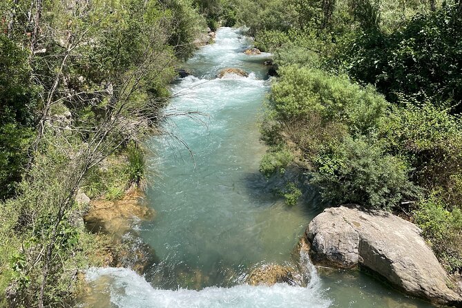 Valencia–Montanejos: Hiking/Raft/Kayak or Salto de la Novia - Rafting Montanejos: the 3–4 hour adrenaline block