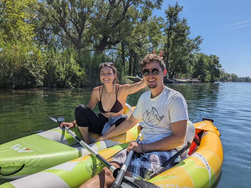 Vienna: Guided Kayaking Tour - The Gänsehäufel and lakeside huts moment (where Vienna looks playful)
