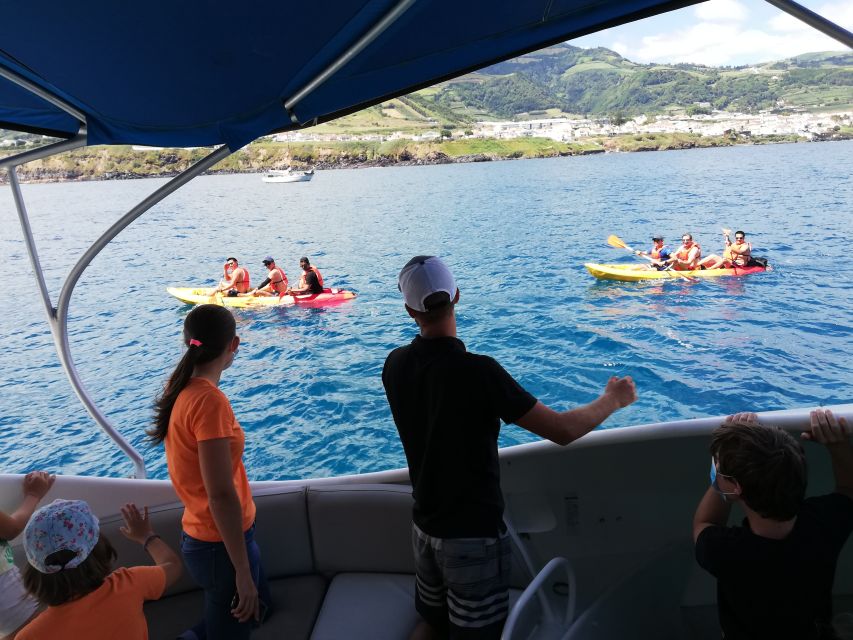 Vila Franca do Campo: Kayak Rental - Picking 2, 4, or 6 hours: match it to your style