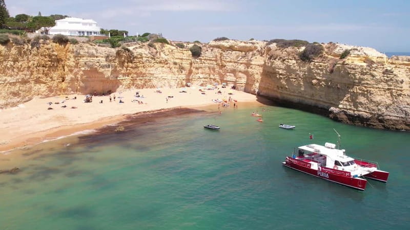 Vilamoura: Benagil Cave Boat Trip with Beach BBQ and Kayak - What to pack (so your day stays comfortable)