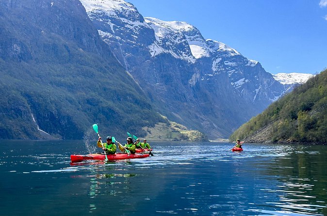 Vossevangen: Nærøyfjord Full-Day Guided Kayaking Trip - Timing reality check: what 7 hours really means