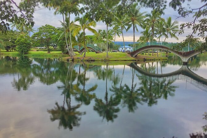 Wailoa River to King Kamehameha Statue Kayak Adventure - A Calm Wailoa River Paddle Under Dragon-Arch Bridges