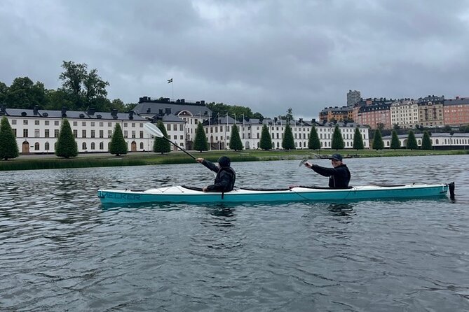 Winter Kayak Tour in Stockholm City (Dry Suit Kayaking) - The photo factor: bridges, water, and guide tips that save time