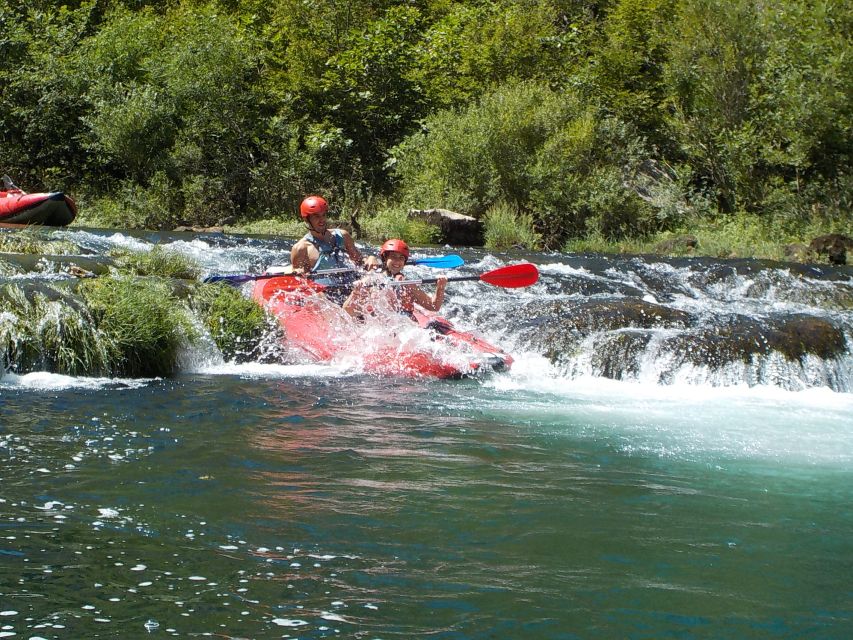 Zadar: River Zrmanja Guided Kayak Safari & Waterfalls - Getting to Kaštel Žegarski: follow the green canoe sign